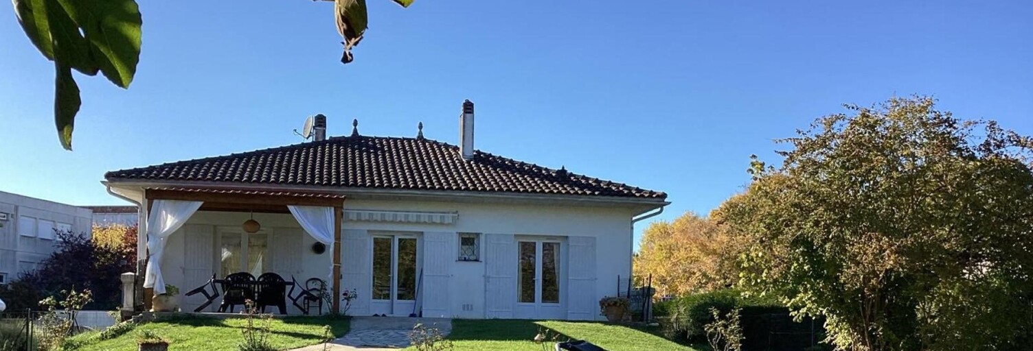 Maison 10 Pièces 180 m² à vendre à Jonzac (17500)