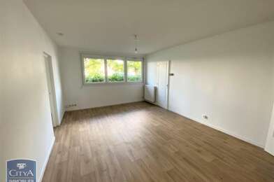 Appartement 3 pièces 555 €