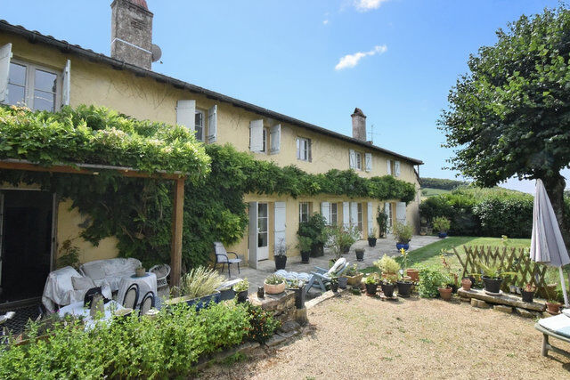 Villa / Maison  T7 à vendre Tournus 71700