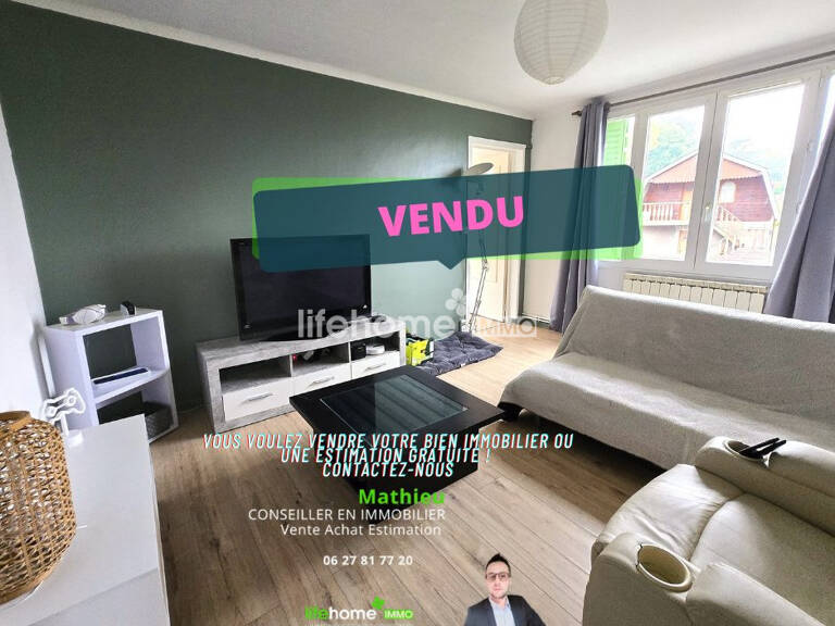 Immeuble  Commerce - Appartement  Sainte-Feyre (23) — photo 1