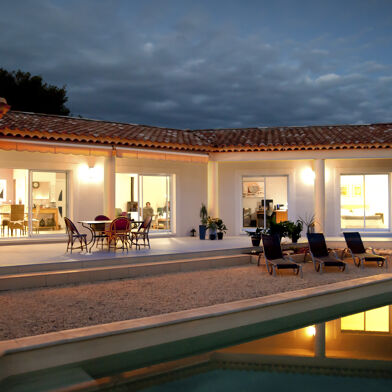 Maison 5 pièces 399000 €