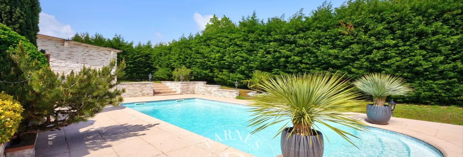 Maison 6 Pièces 172 m² à vendre à Craponne (69290)