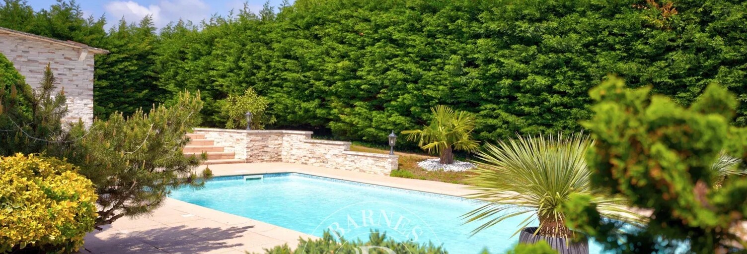 Maison 6 Pièces 172 m² à vendre à Craponne (69290)