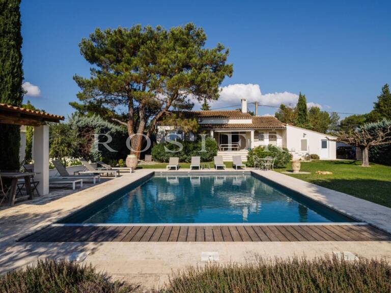 Exclusivité, maison avec piscine et vue sur le Luberon dans un q — photo 1