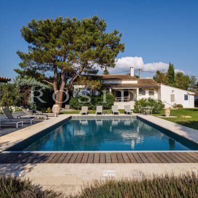 Maison 5 pièces 810000 €
