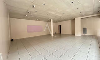 Commerce  109 m² à louer à Château-Gontier-sur-Mayenne (53200)