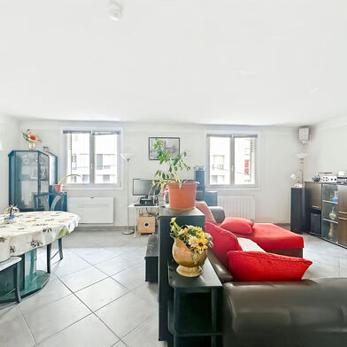 Appartement 3 pièces 130000 €