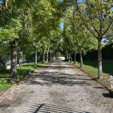 Maison 8 pièces 830000 €