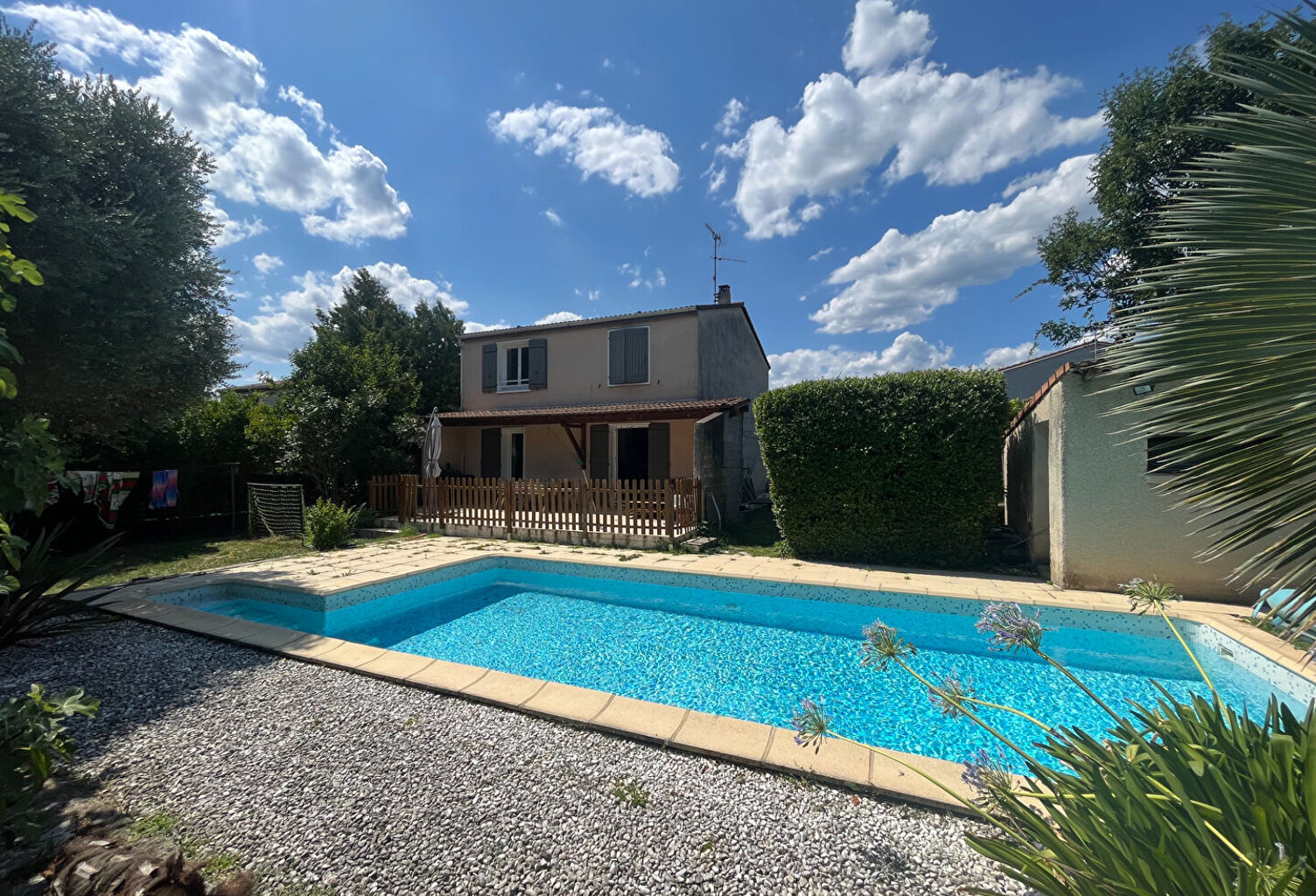 EXCLUSIVITE - MAISON INDIVIDUELLE DE 117 M² SUR 759 M² DE TERRAIN AVEC PISCINE — photo 1