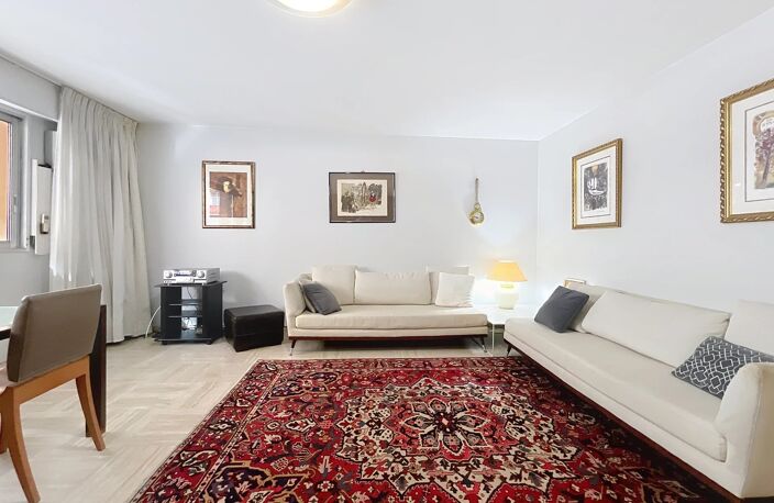 NICE - RIQUIER: APPARTEMENT 4 P TERRASSE — photo 4