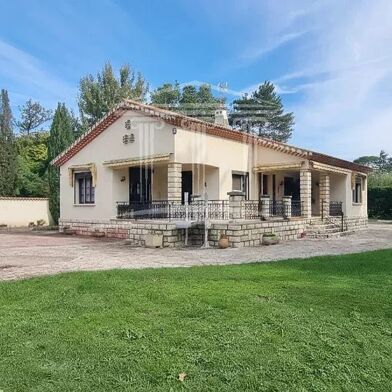 Maison 6 pièces 370000 €