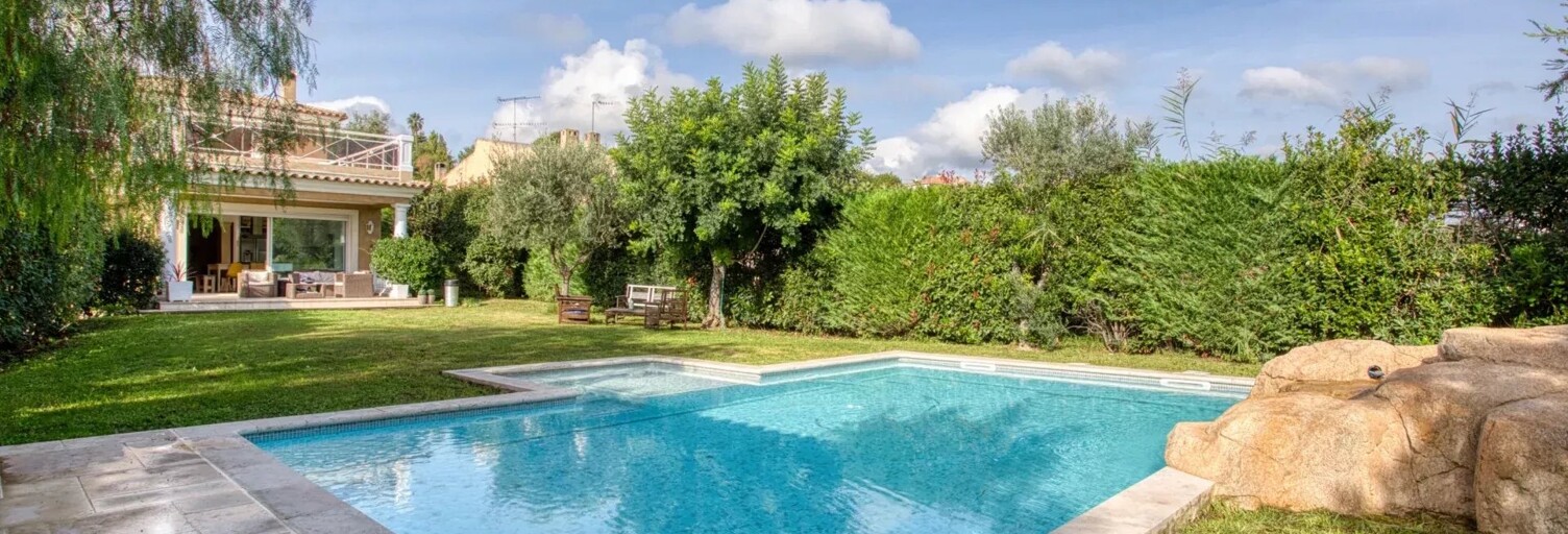 Maison 5 Pièces 200 m² à vendre à Antibes (06600)
