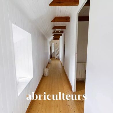 Maison 7 pièces 397000 €