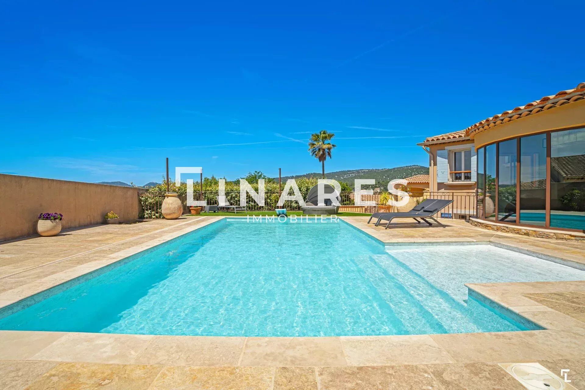 Villa / Maison  T6 à vendre La Ciotat 13600