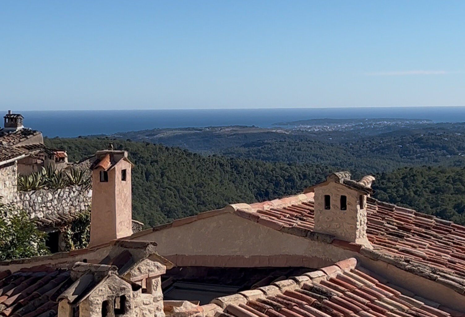 T3 rénové avec vue mer et charme authentique - Tourrettes-su — photo 1
