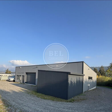 Local industriel  404250 €