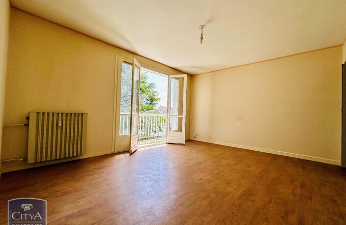 Vente appartement 2 pièces 52 m² Châteauroux (36000) — photo 4