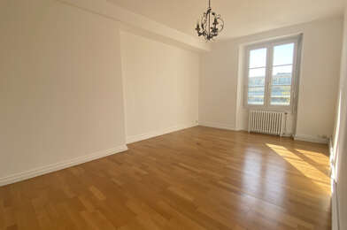 Appartement 3 pièces 790 €