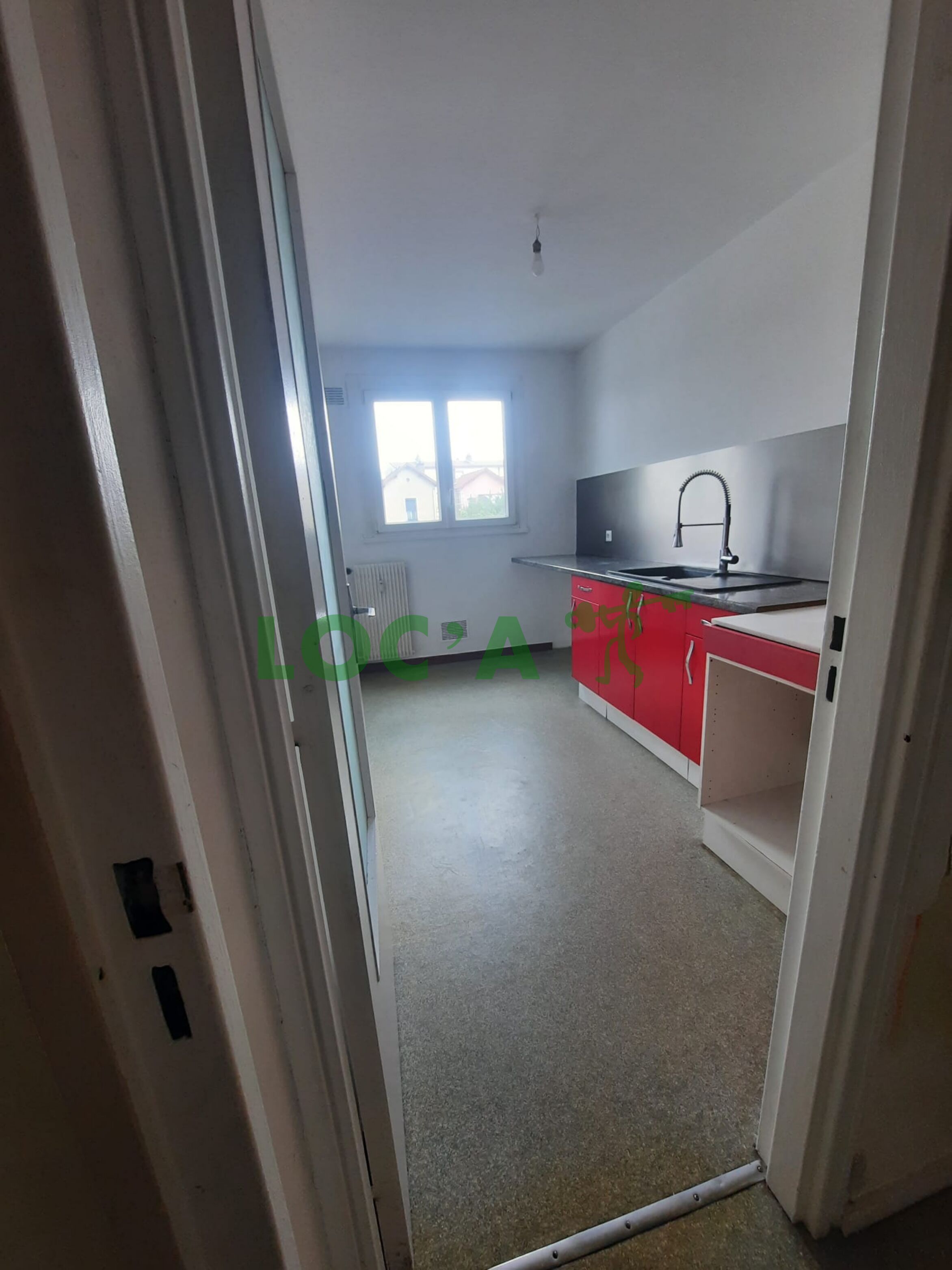 Location T4 86 m² à Fontaine-Lès-Dijon 900 ¤ CC /mois