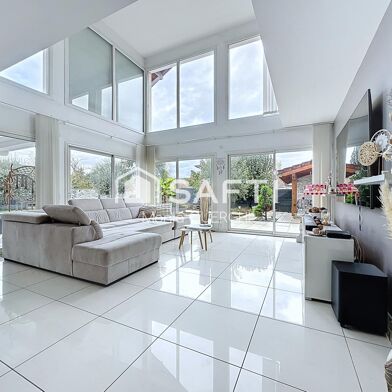 Maison 6 pièces 450000 €