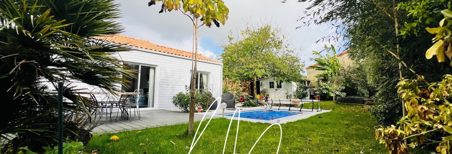 Maison 4 Pièces 117 m² à vendre à Saint-Étienne-du-Bois (85670)