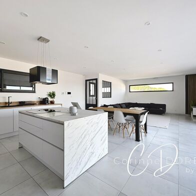 Maison 4 pièces 415000 €