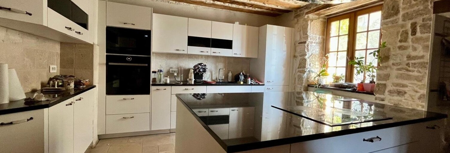 Maison 10 Pièces 215 m² à vendre à Port-Lesney (39600)