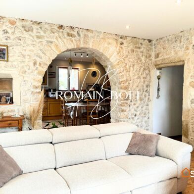 Maison 11 pièces 499000 €