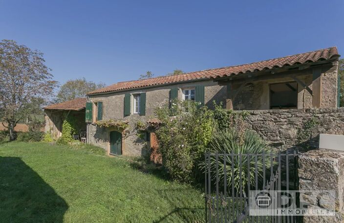 Charmante maison à rénover avec hangars, grange et jardin à 5 minutes de Saint-Antonin-Noble-Val — photo 2