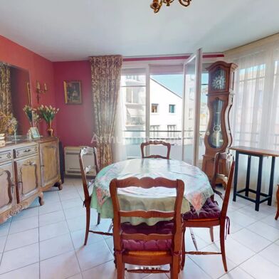 Appartement 4 pièces 119990 €