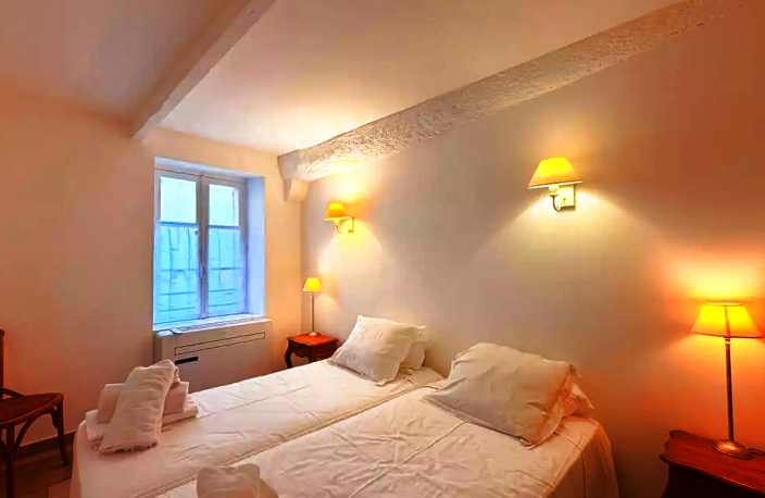 DPT (83) A vendre appartement 63m2 à Cannes — photo 2