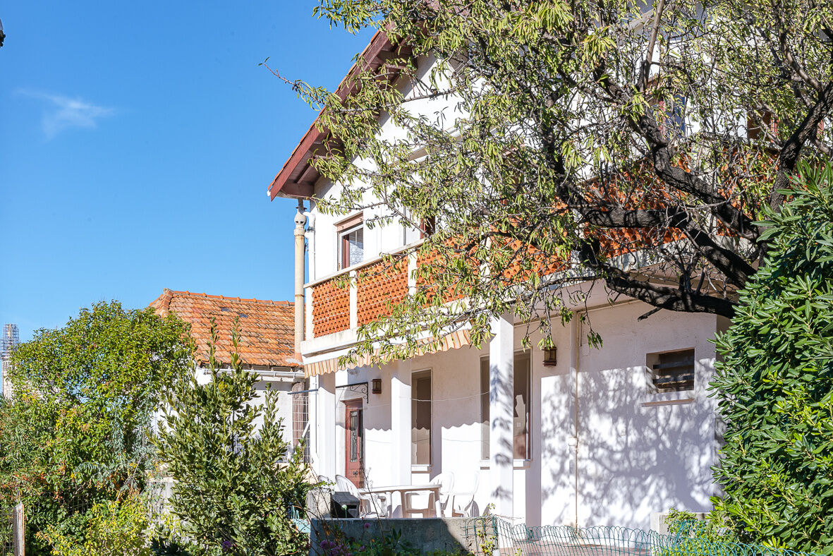 Villa / Maison  T5 à vendre Marseille 7eme 13007