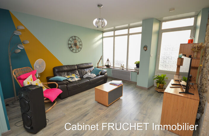 CHANTONNAY - En centre ville - Maison avec 3 chambres et ext — photo 3