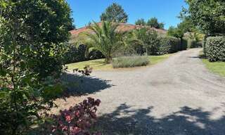 Maison 17 Pièces 210 m² à vendre à Sainte-Eulalie-en-Born (40200)