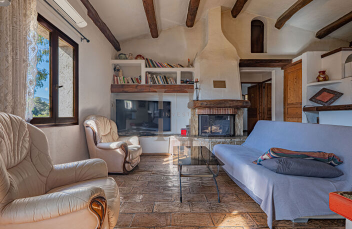 CAGNES-SUR-MER   VUE CHÂTEAU   160 M2   TERRAIN 1 500 M2   2 — photo 2
