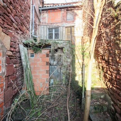 Maison 8 pièces 40000 €