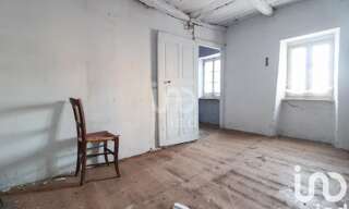 Maison 8 Pièces 180 m² à vendre à Montlaur (12400)