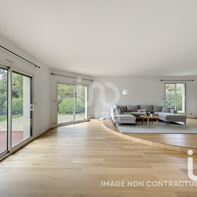 Maison 7 pièces 672000 €