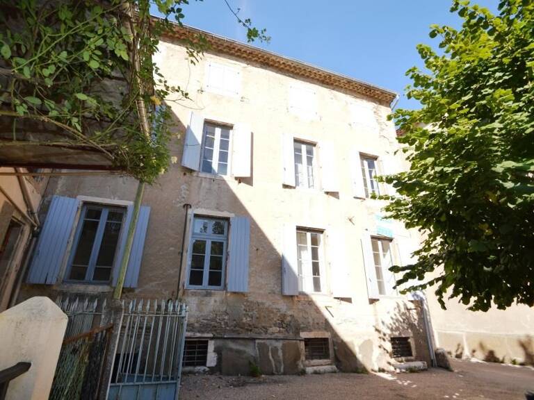 Maison de village avec appt et local commercial loués — photo 1