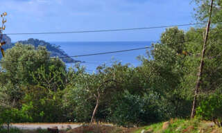 Terrain  2000 m² à vendre à Saint-Cyr-sur-Mer (83270)