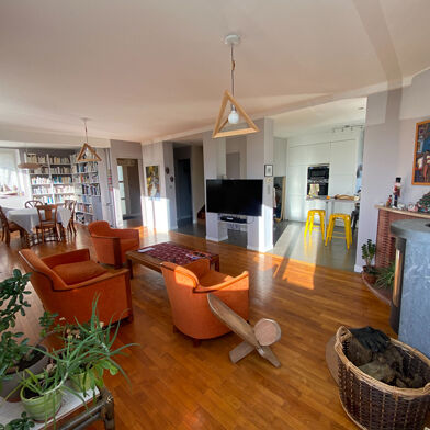 Maison 7 pièces 369600 €