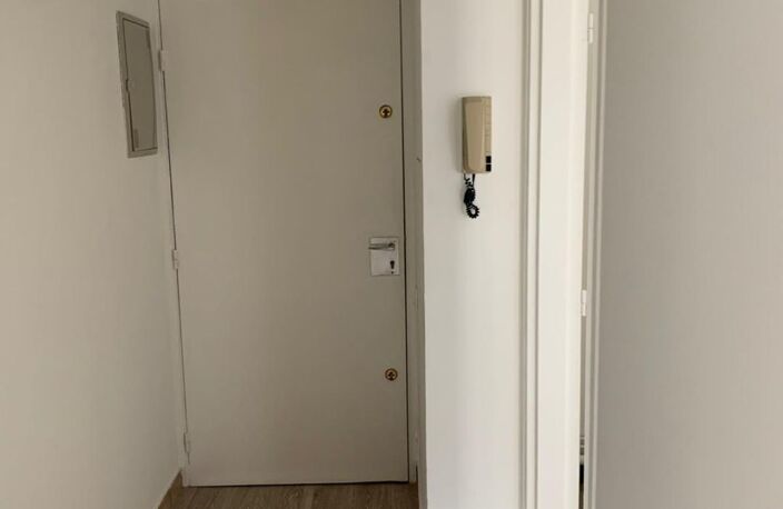 2 pièces vendu occupé — photo 3