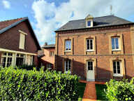 VARENGEVILLE-SUR-MER - ENSEMBLE IMMOBILIER EN COEUR DE BOURG — photo 2
