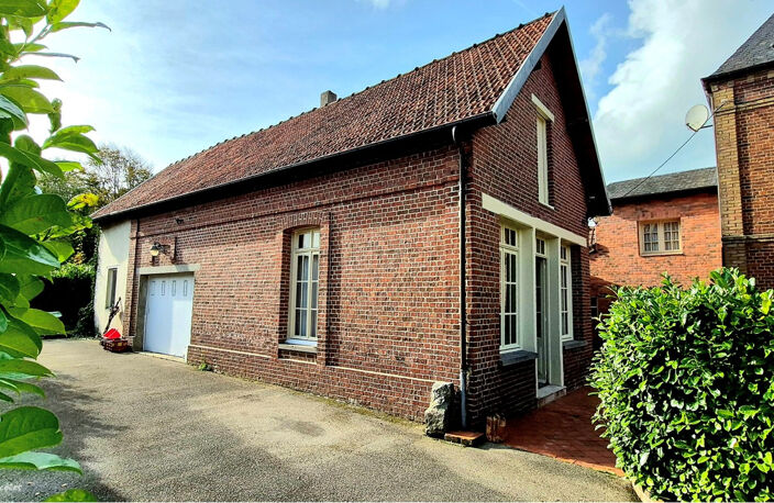 VARENGEVILLE-SUR-MER - ENSEMBLE IMMOBILIER EN COEUR DE BOURG — photo 3
