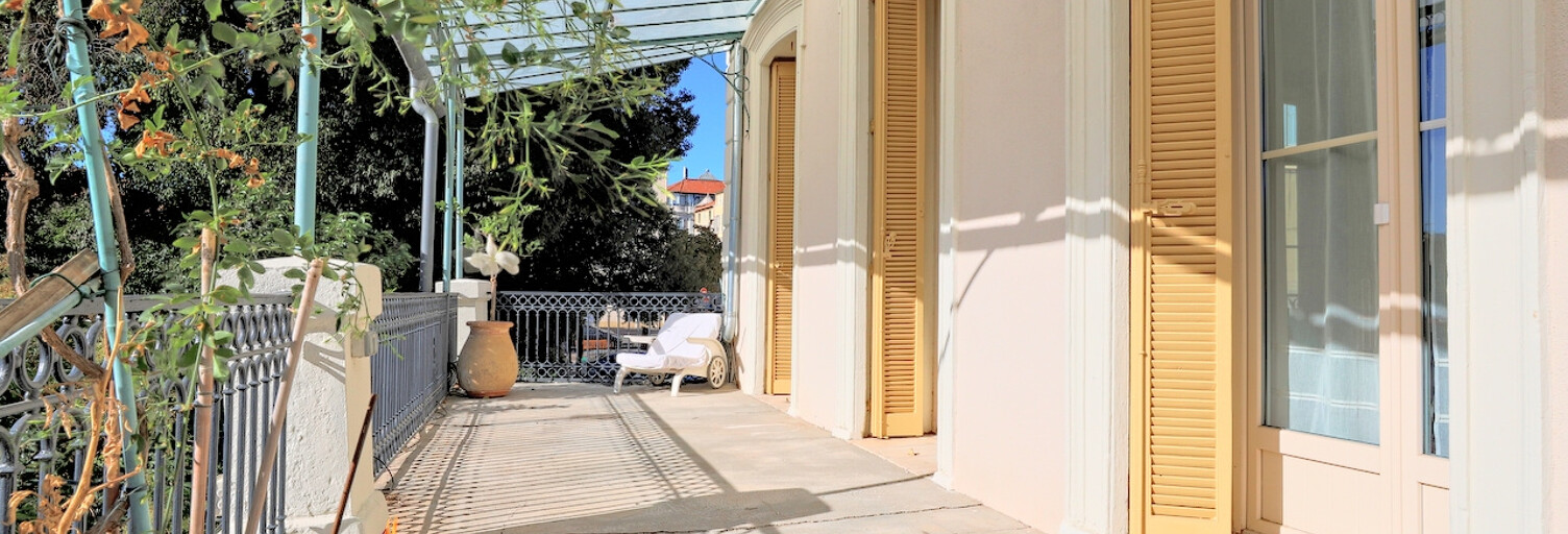 Appartement 4 Pièces 143 m² à vendre à Hyères (83400)