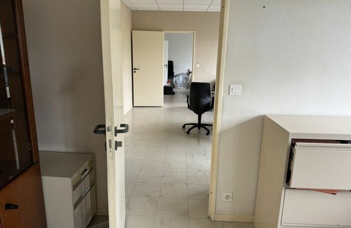 à VENDRE — photo 2
