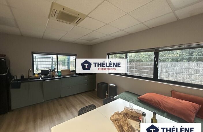BUREAUX à LOUER — photo 3