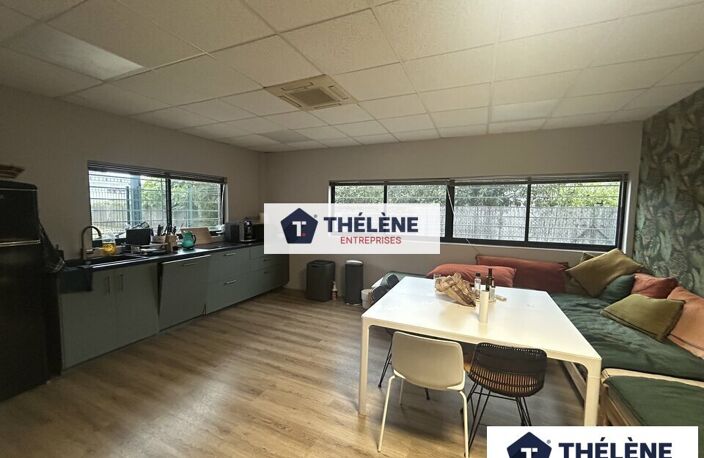 BUREAUX à LOUER — photo 4