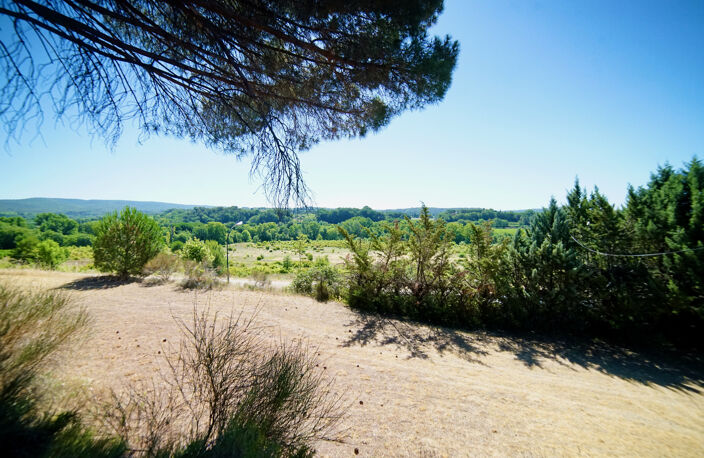 Villa de plain-pied sur 2800m2 — photo 2
