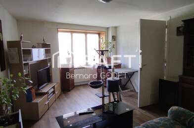 Immeuble  128000 €